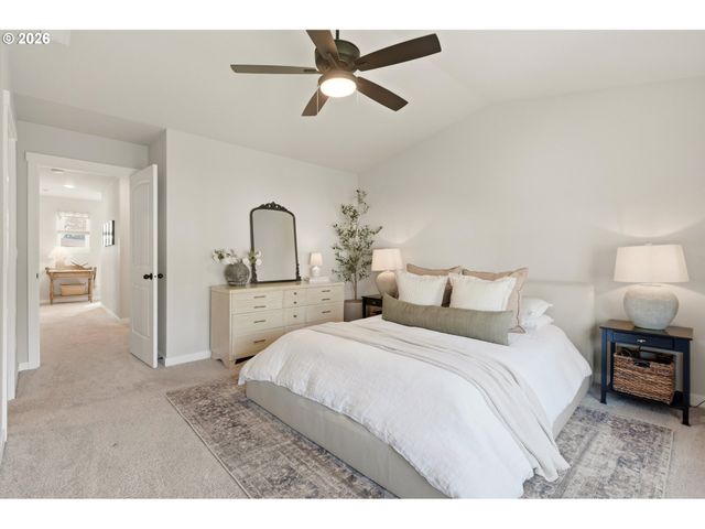 1546 S CAMILLE Pl, Newberg, OR 97132