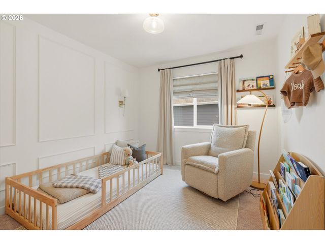 1546 S CAMILLE Pl, Newberg, OR 97132