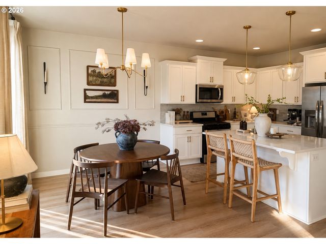1546 S CAMILLE Pl, Newberg, OR 97132