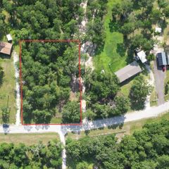 105 Utley Road, Huntsville, TX 77320