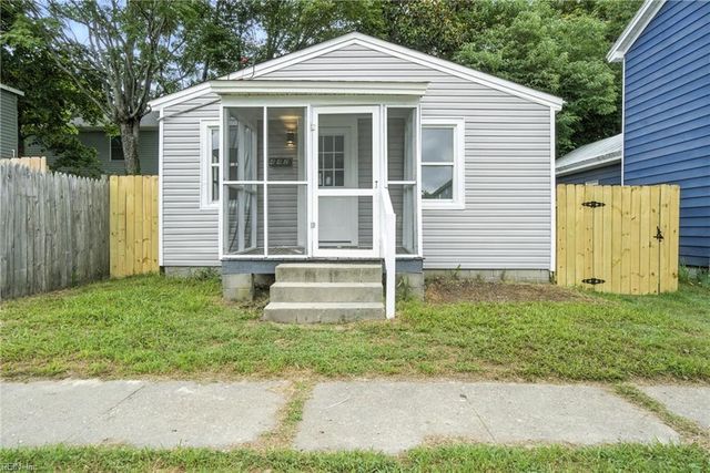 442 Wilson ST, Suffolk, VA 23434