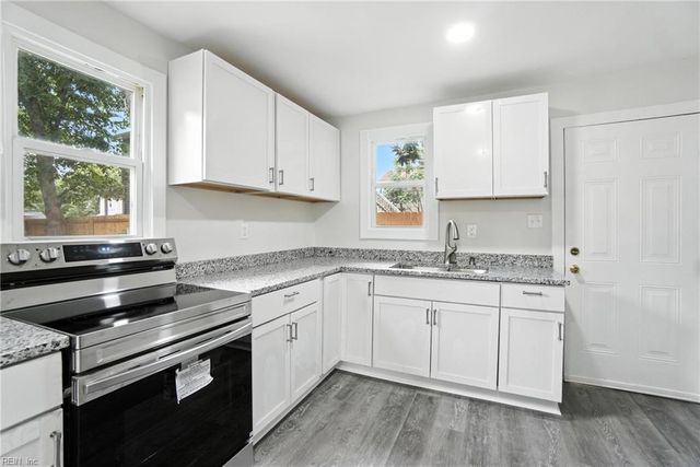 442 Wilson ST, Suffolk, VA 23434