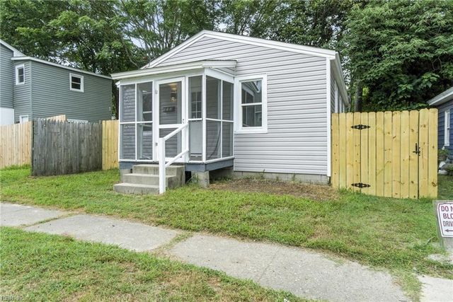 442 Wilson ST, Suffolk, VA 23434