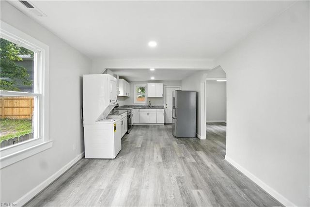442 Wilson ST, Suffolk, VA 23434