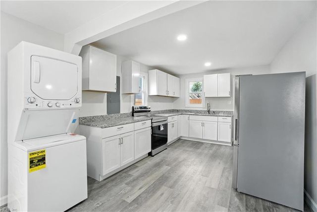 442 Wilson ST, Suffolk, VA 23434