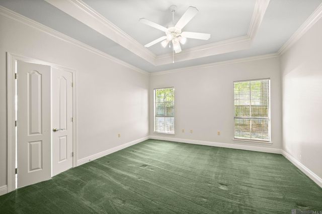 17202 Sweet Olive Dr, Saint George, LA 70817