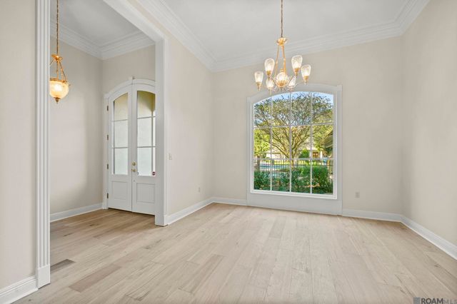 17202 Sweet Olive Dr, Saint George, LA 70817