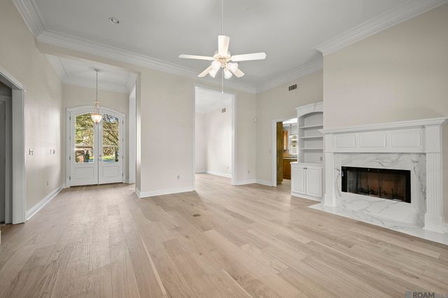 17202 Sweet Olive Dr, Saint George, LA 70817