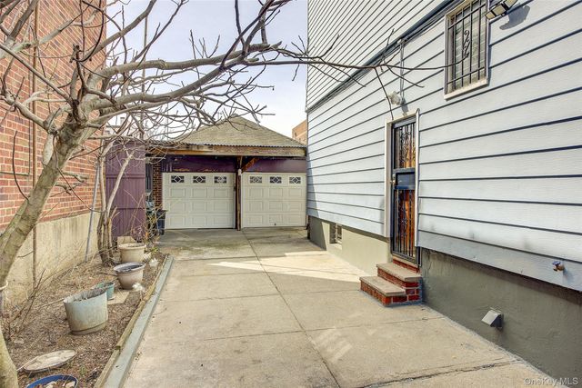 95-18 91st Street, Ozone Park, NY 11416