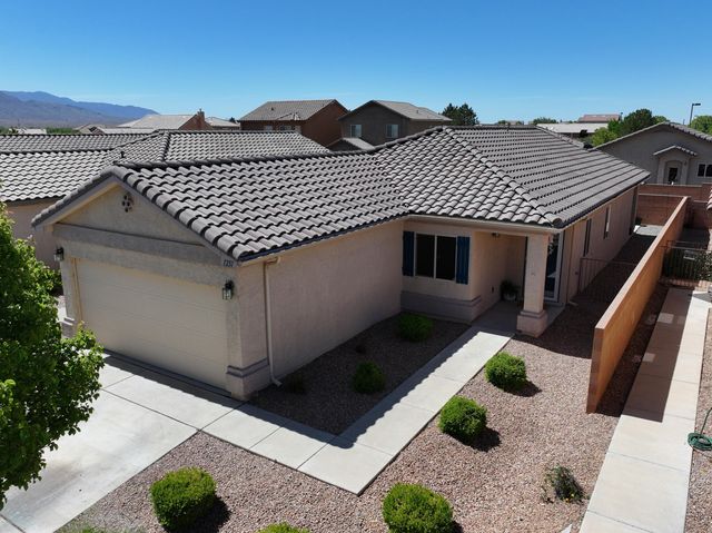 1251 La Fonda Street, Bernalillo, NM 87004