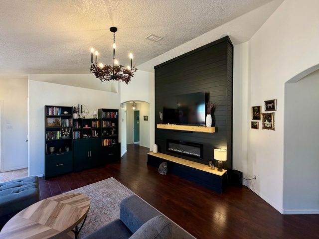 1251 La Fonda Street, Bernalillo, NM 87004