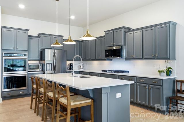 4012 Pollock View, Mount Holly, NC 28120