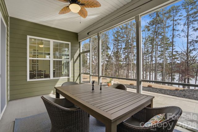 4012 Pollock View, Mount Holly, NC 28120