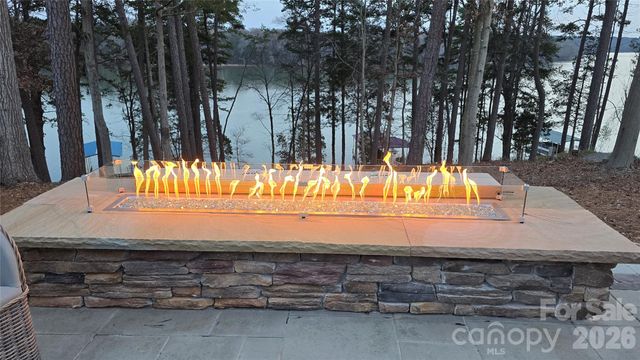 4012 Pollock View, Mount Holly, NC 28120