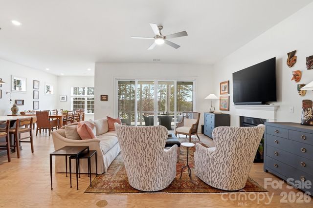 4012 Pollock View, Mount Holly, NC 28120