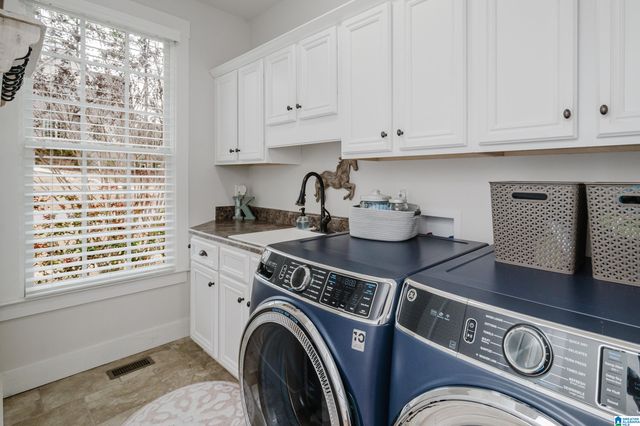 1363 WILLOW OAKS DRIVE, Chelsea, AL 35186