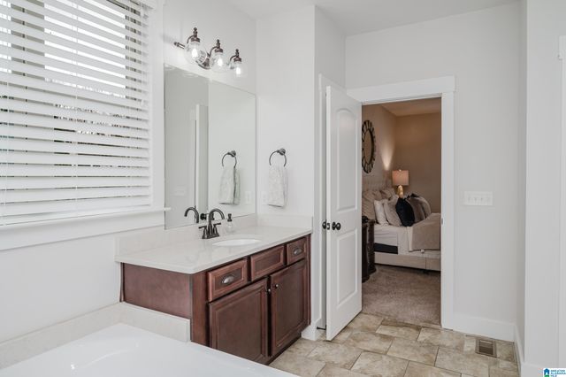 1363 WILLOW OAKS DRIVE, Chelsea, AL 35186