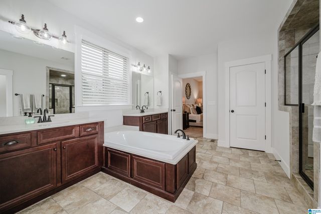 1363 WILLOW OAKS DRIVE, Chelsea, AL 35186