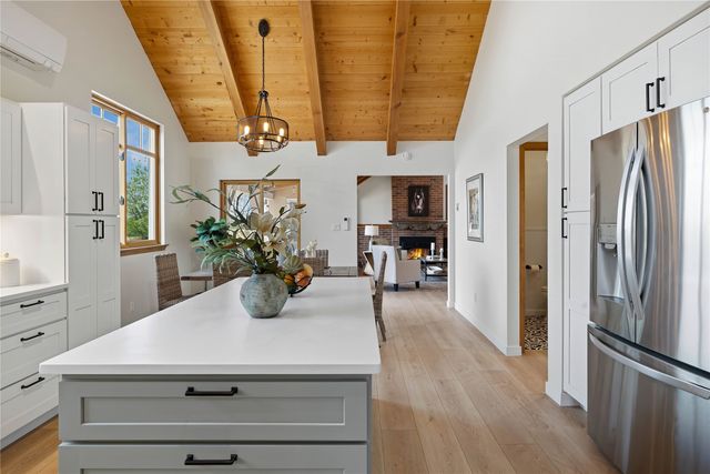 133 Jacinto Road, Santa Fe, NM 87508