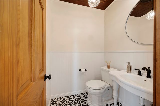 133 Jacinto Road, Santa Fe, NM 87508