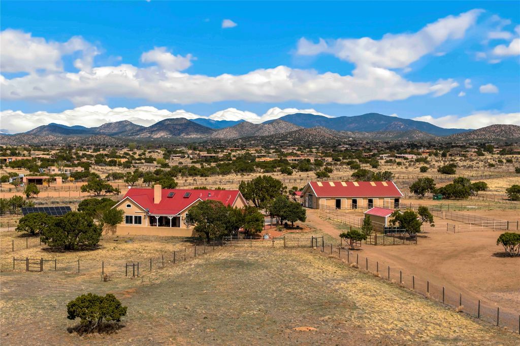133 Jacinto Road, Santa Fe, NM 87508