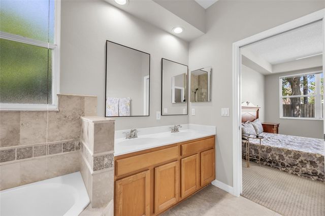 438 DARKWOOD AVENUE, Ocoee, FL 34761