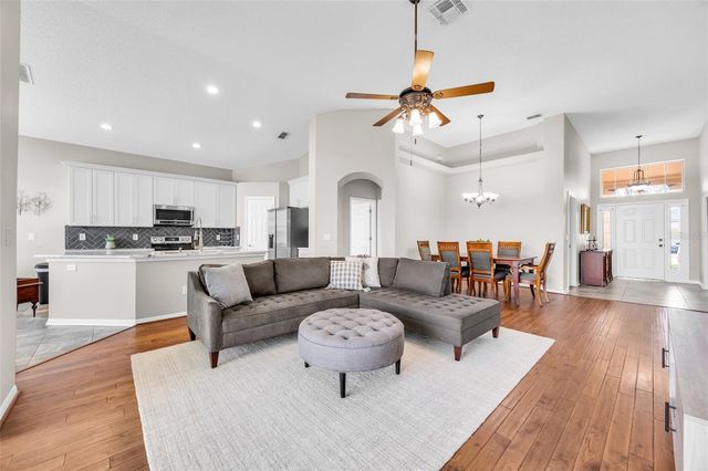 438 DARKWOOD AVENUE, Ocoee, FL 34761