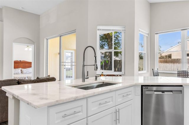 438 DARKWOOD AVENUE, Ocoee, FL 34761