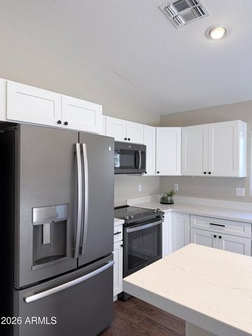 7171 W MARLETTE Avenue, Glendale, AZ 85303