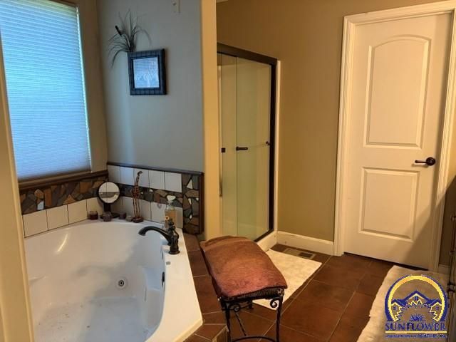 13281 Richland AVE, Bonner Springs, KS 66012