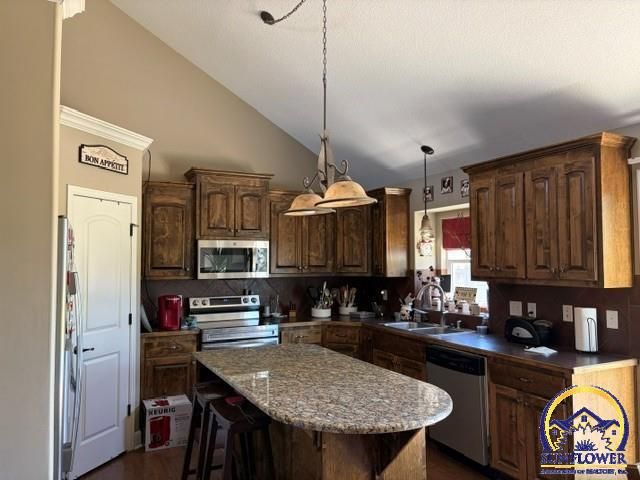 13281 Richland AVE, Bonner Springs, KS 66012