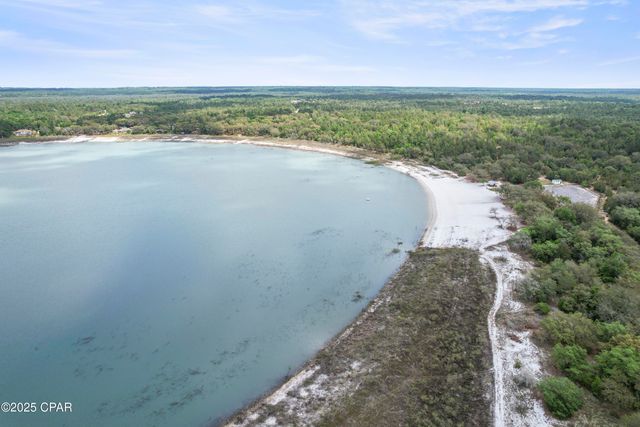 3426 Marathon Avenue, Chipley, FL 32428