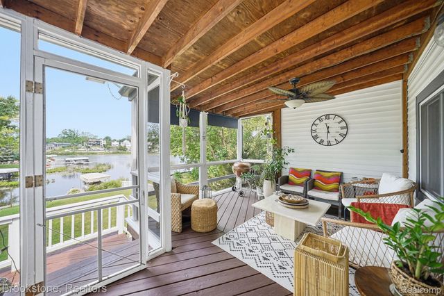 4174 Meyers Road, Independence Charter Township, MI 48329
