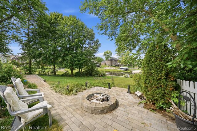 4174 Meyers Road, Independence Charter Township, MI 48329