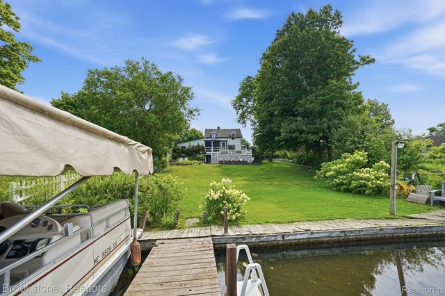 4174 Meyers Road, Independence Charter Township, MI 48329