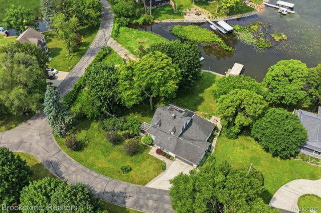 4174 Meyers Road, Independence Charter Township, MI 48329