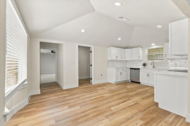 115 N Venice Drive, Duncanville, TX 75116