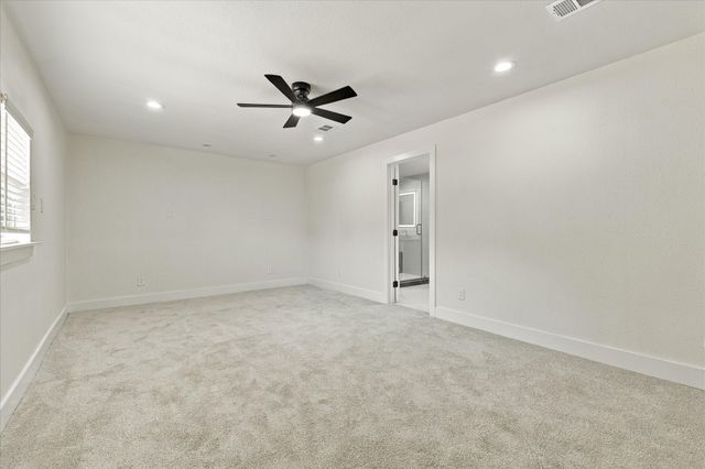 115 N Venice Drive, Duncanville, TX 75116