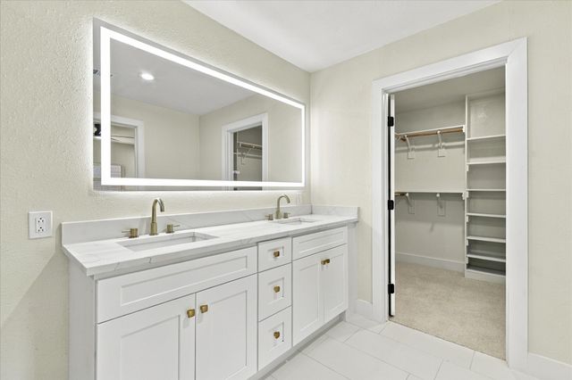 115 N Venice Drive, Duncanville, TX 75116