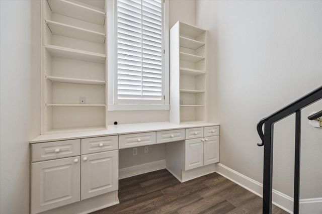 2422 Dorrington Street A, Houston, TX 77030