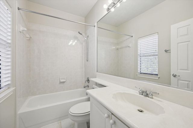 2422 Dorrington Street A, Houston, TX 77030