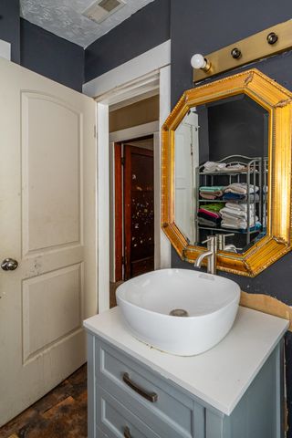 151 S Sperling Avenue 151 S Sperling Avenue, Dayton, OH 45403