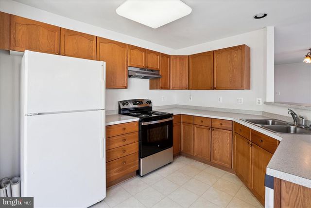 2500 COLERIDGE DR #2A, Frederick, MD 21702