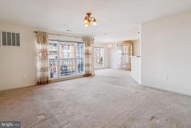 2500 COLERIDGE DR #2A, Frederick, MD 21702