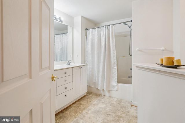 2500 COLERIDGE DR #2A, Frederick, MD 21702