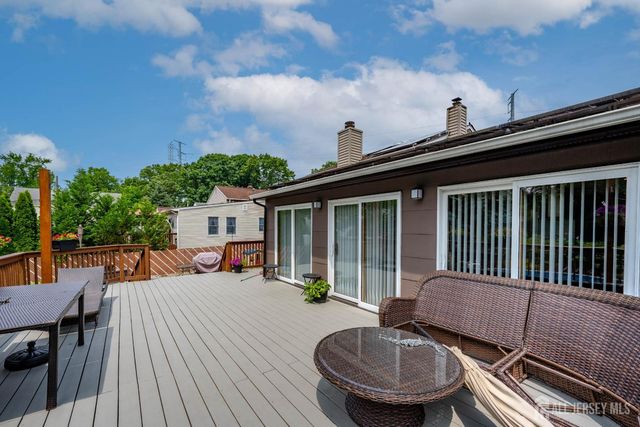 4 Patricia Avenue, Edison, NJ 08837