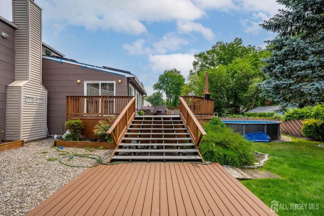 4 Patricia Avenue, Edison, NJ 08837