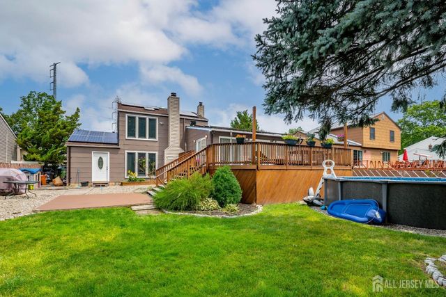 4 Patricia Avenue, Edison, NJ 08837