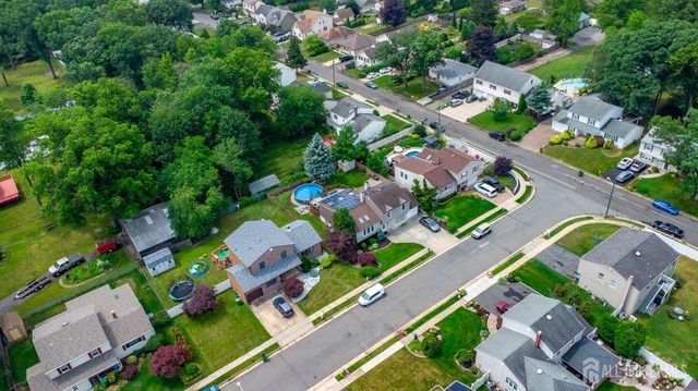4 Patricia Avenue, Edison, NJ 08837