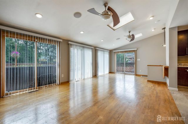 4 Patricia Avenue, Edison, NJ 08837